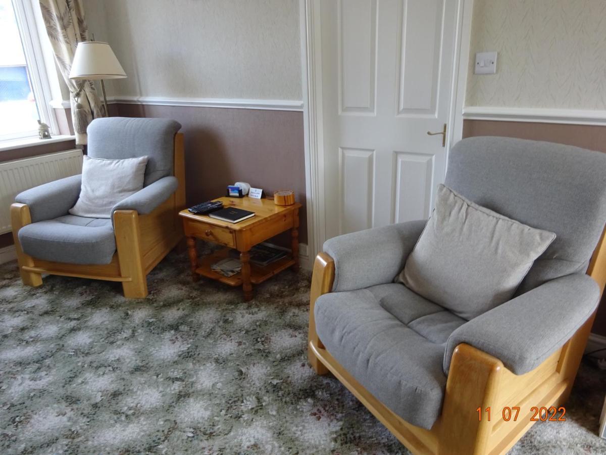 Sterling Bed & Breakfast Лландидно Экстерьер фото