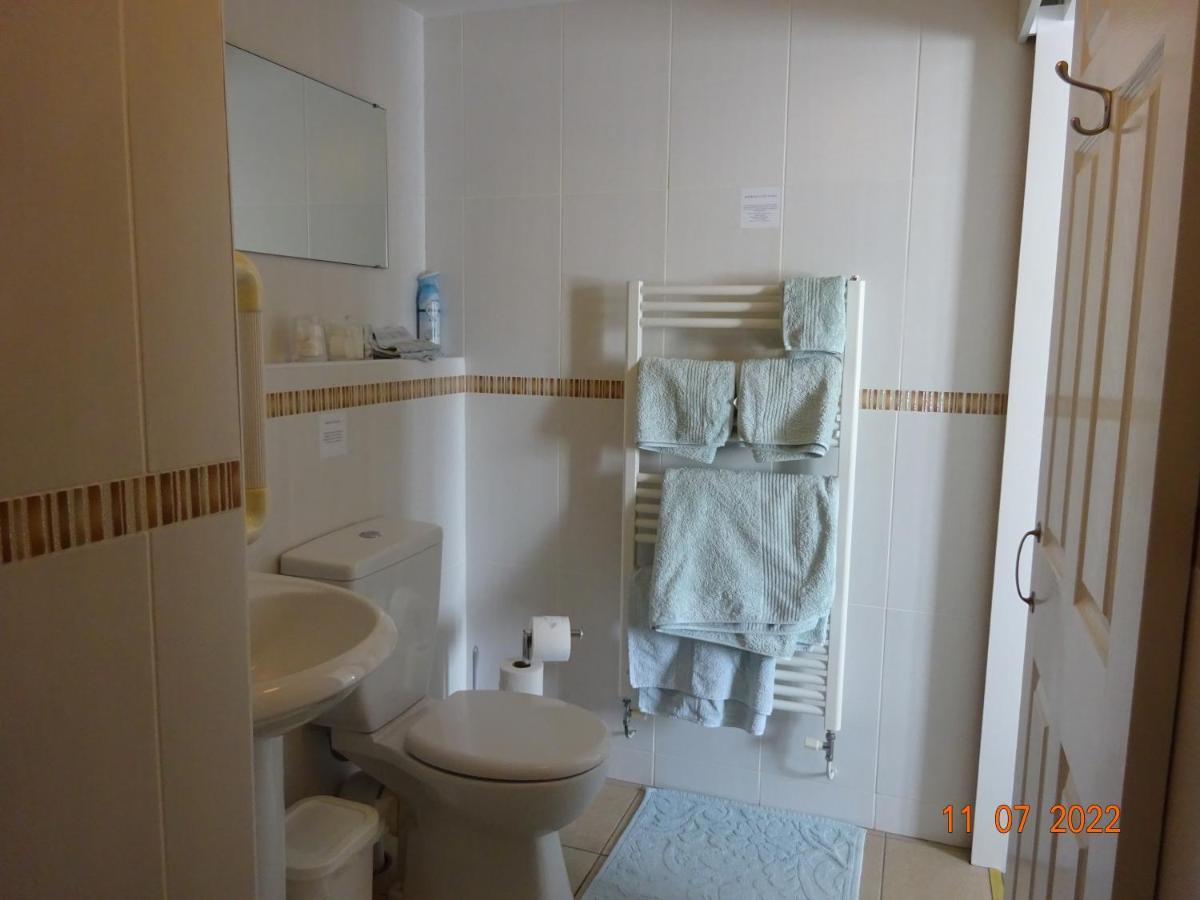 Sterling Bed & Breakfast Лландидно Экстерьер фото